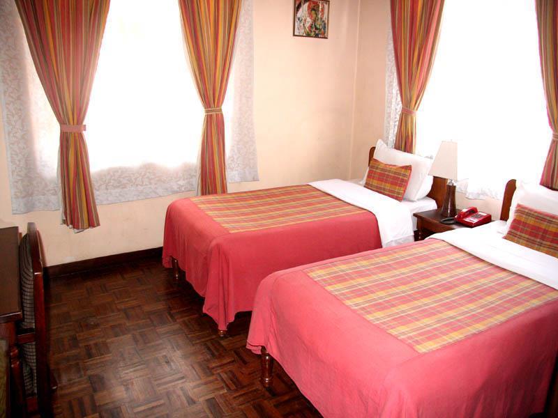 Hotel Excelsior Katmandu Dış mekan fotoğraf