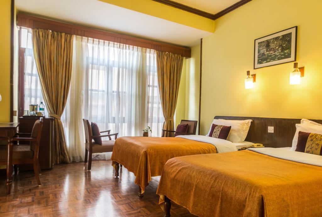 Hotel Excelsior Katmandu Dış mekan fotoğraf