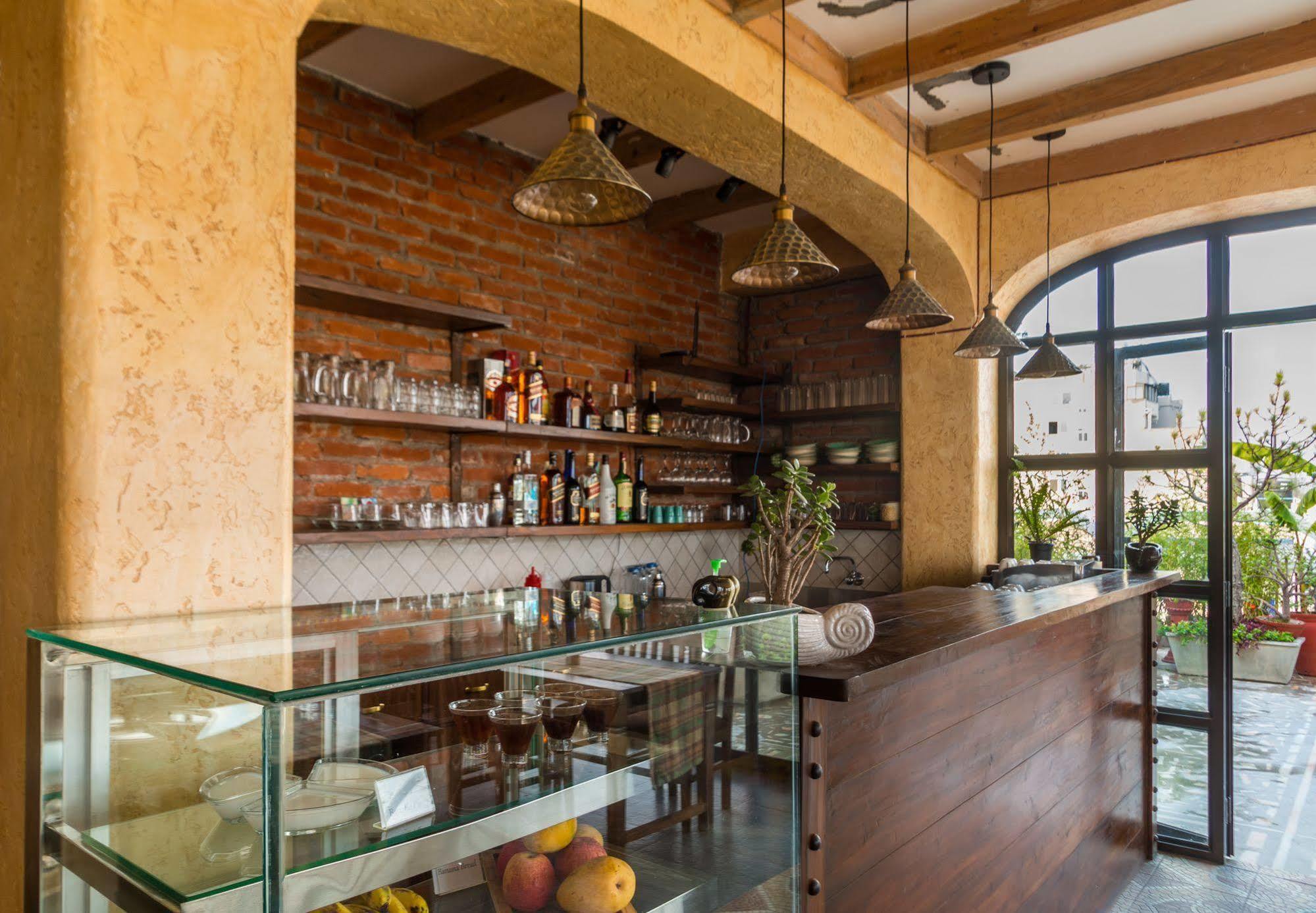 Hotel Excelsior Katmandu Dış mekan fotoğraf