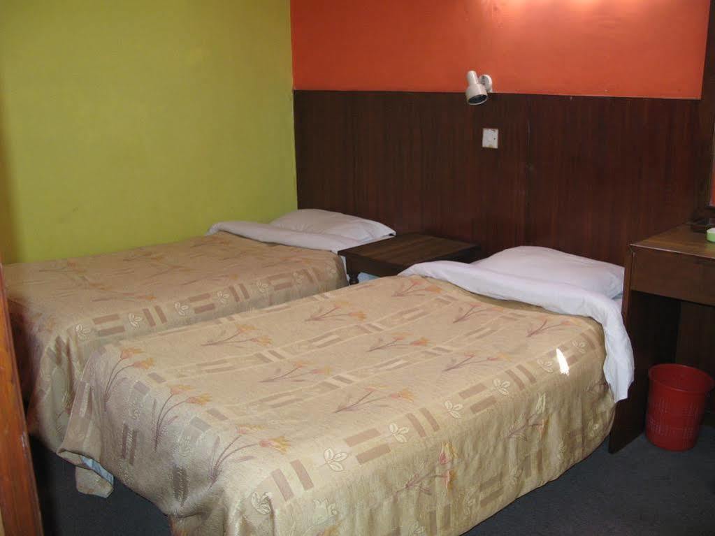 Hotel Excelsior Katmandu Dış mekan fotoğraf