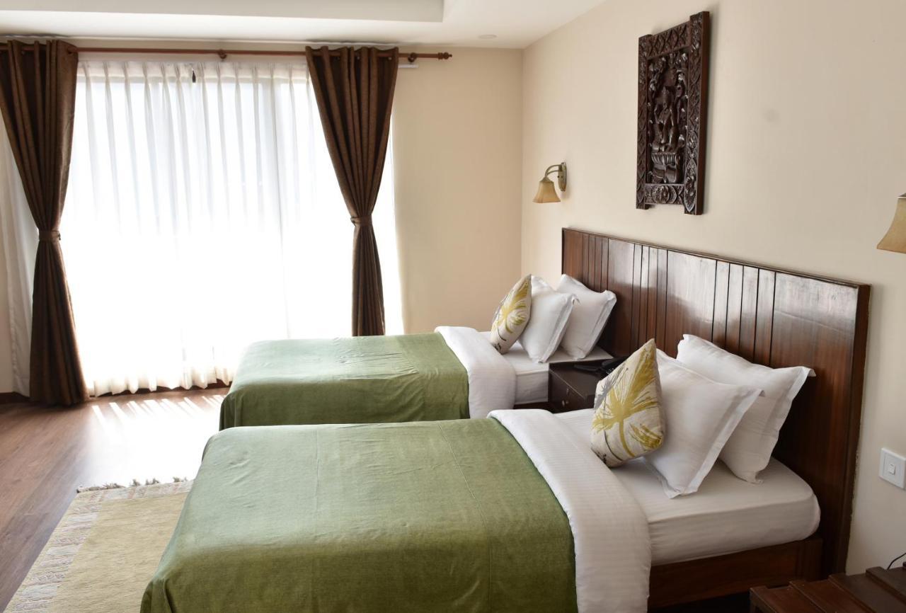 Hotel Excelsior Katmandu Dış mekan fotoğraf